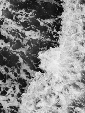 Where the Wave Unravels — from the Monochrome collection